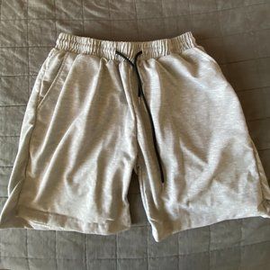 MEDUIM SHEIN SWEAT SHORTS